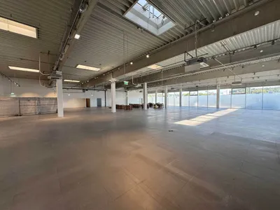 Gewerbeimmobilie mieten in Linz Land – 710 m², € 10.047 – Bild 2 von 16