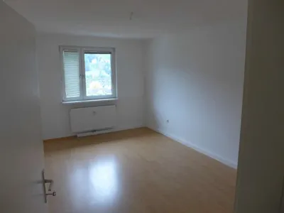3-Zimmer-Wohnung mieten in Leoben – 64 m², € 444 – Bild 3 von 3