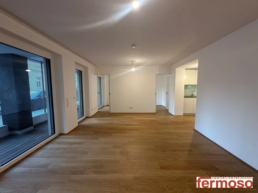 Moderne 2-Zimmer-Wohnung mit Loggia im 18. Bezirk - 60m², EG, Lift, Miete EUR1.375 - Bild 3
