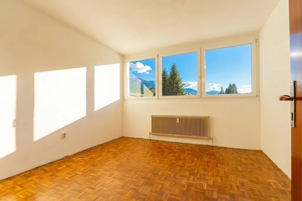 Sonnige 3-Zimmer-Wohnung mit Loggia, Bergblick & Parkplatz in Bischofshofen - Ansicht 2