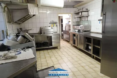 Gewerbeimmobilie kaufen in Amstetten – 515 m², € 270.000 – Bild 8 von 11