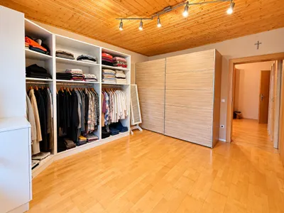 6-Zimmer-Immobilie kaufen in Sankt Veit an der Glan – 200 m², € 790.000 – Bild 13 von 36