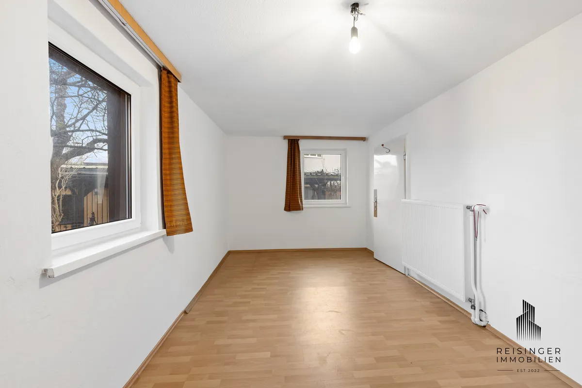 2-Zimmer-Wohnung in Traun mit Potenzial zur Wertsteigerung - Ansicht 3