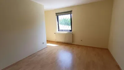 8-Zimmer-Haus kaufen in Jennersdorf – 176 m², € 369.000 – Bild 41 von 51