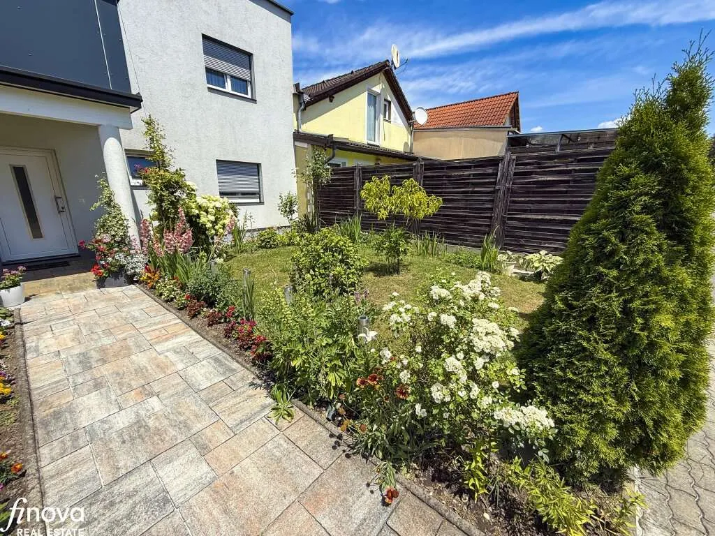 Viel Platz für zwei Familien - Modernes Haus nahe Graz mit Garten & Carport!! - Widok 3