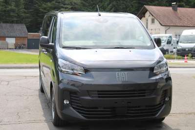 Fiat Scudo Doka L2H1 145 Automatik 5Sitze Luxus Pake... Transporter / Kastenwagen