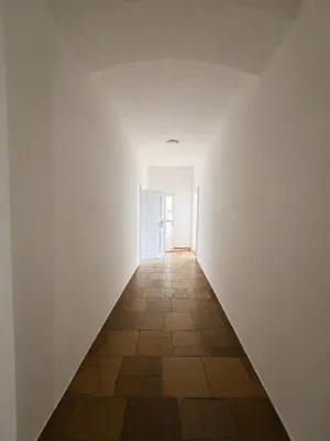 5-Zimmer-Wohnung mieten in Linz – 172 m², € 2.600 – Bild 10 von 11
