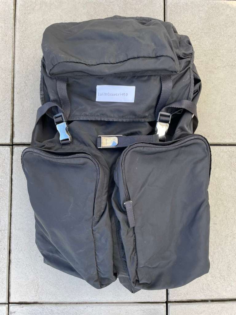 Prada Tessuto Montagna Nero Nylon Travel Backpack - Rucksack, € 350,- (1020  Wien) - willhaben