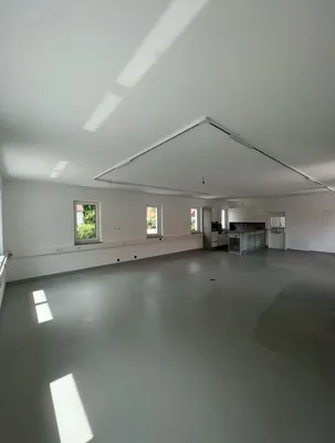 Gewerbeimmobilie mieten in Perg – 86 m², € 1.060