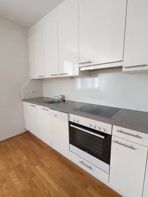 helle, ruhige, zentrale 2 Zimmer-Wohnung, Nähe Mariahilferstraße – Bild 2