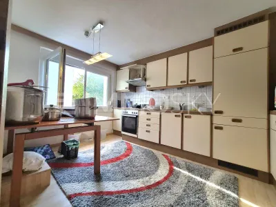 5-Zimmer-Haus kaufen in Dornbirn – 230 m², € 669.000 – Bild 2 von 5