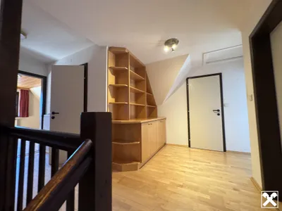 5-Zimmer-Haus kaufen in Neunkirchen – 142 m², € 349.000 – Bild 10 von 24