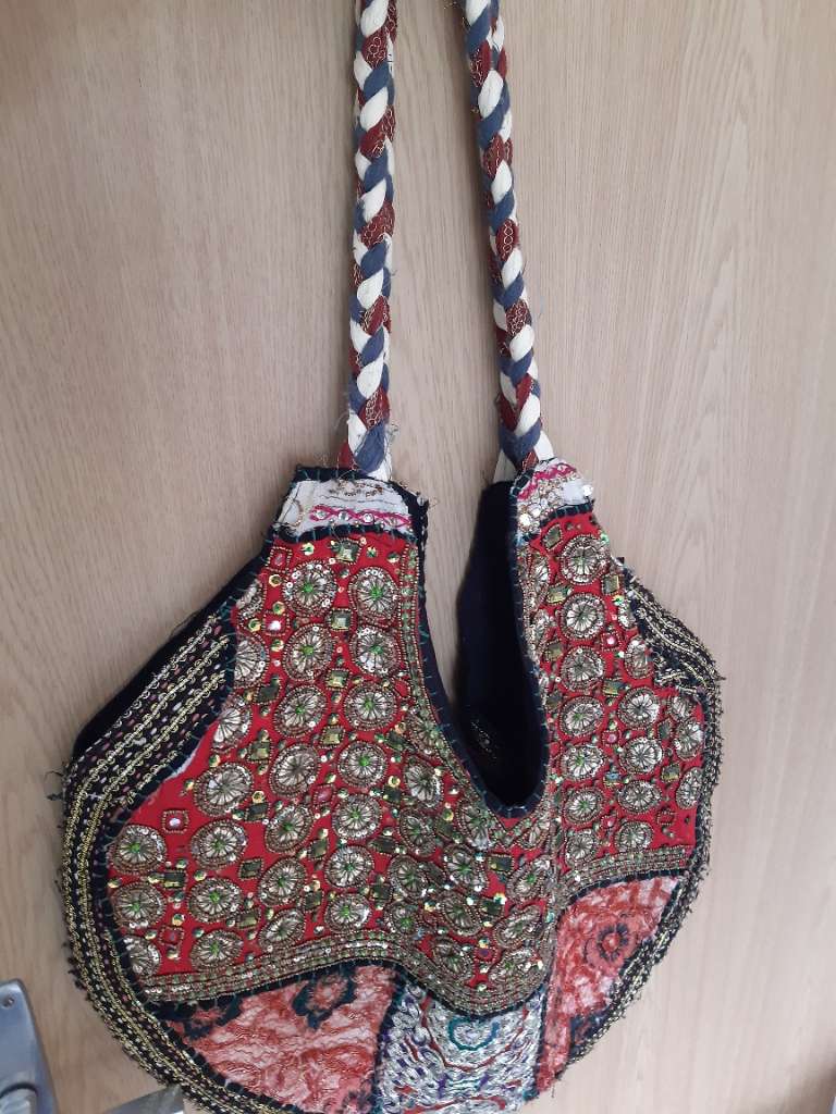 Tasche, Indien, € 3,- (6067 Absam) - willhaben