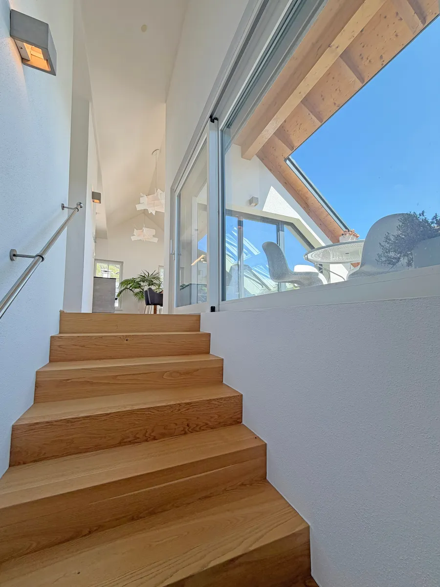 Lichtdurchflutete Maisonette mit Dachterrasse im Herzen von Mondsee - Ansicht 2