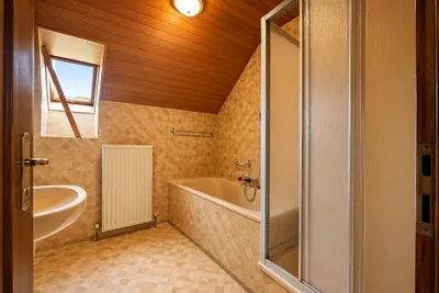 Gewerbeimmobilie kaufen in Bruck an der Leitha – 224 m², € 390.000 – Bild 13 von 15