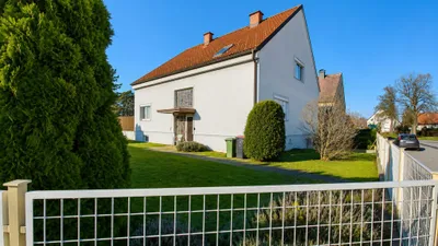 Gewerbeimmobilie kaufen in Bruck an der Leitha – 224 m², € 390.000 – Bild 2 von 15
