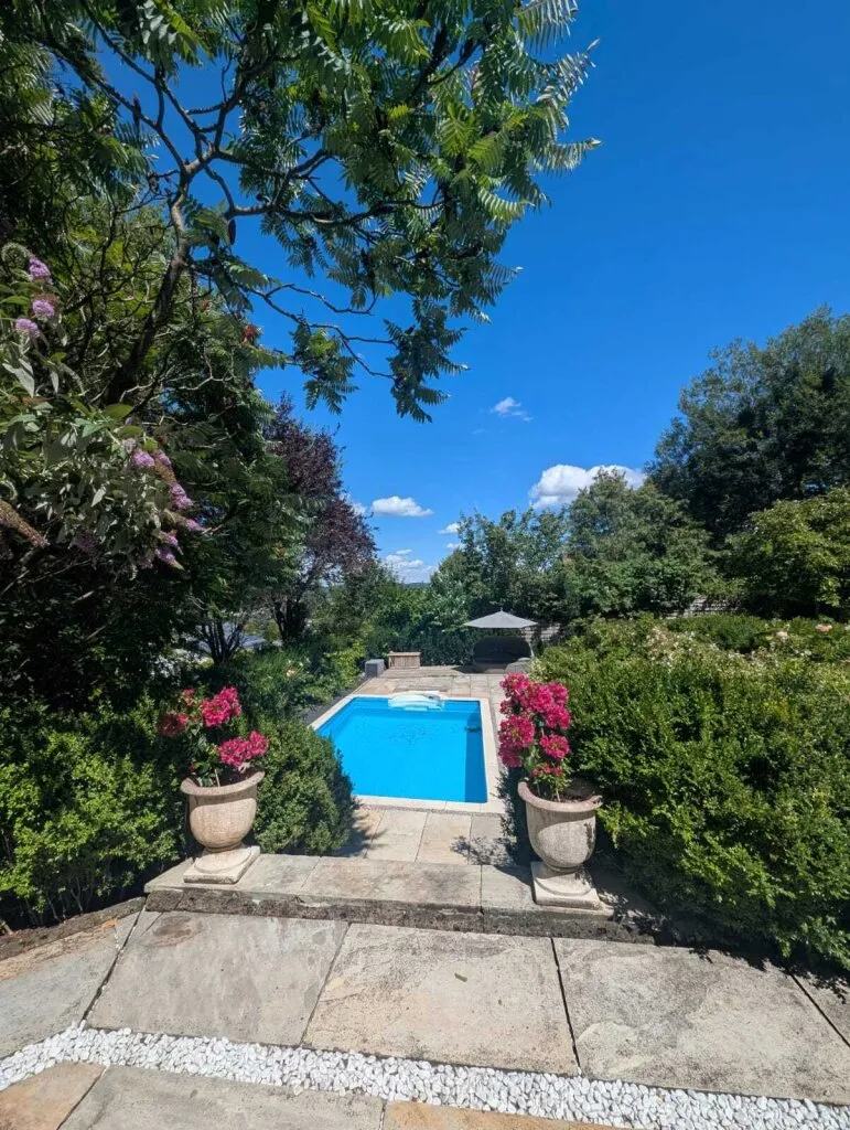 Wunderschöne Villa mit Pool und weitläufigem Grundstück, Nähe Pressbaum - Widok 2