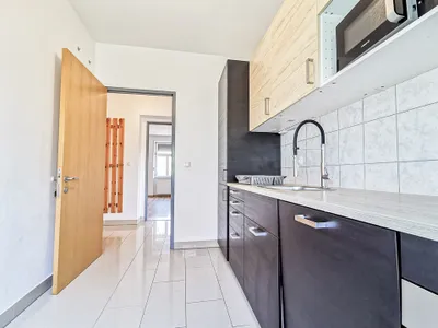 3-Zimmer-Wohnung mieten in Wiener Neustadt – 80 m², € 808 – Bild 2 von 14