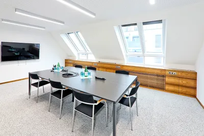 Gewerbeimmobilie mieten in Wien – 1 324 m², € 9 – Bild 3 von 11