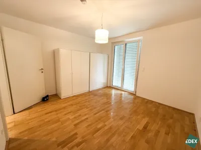 Charming Garden Apartment in a Peaceful, Quiet Setting