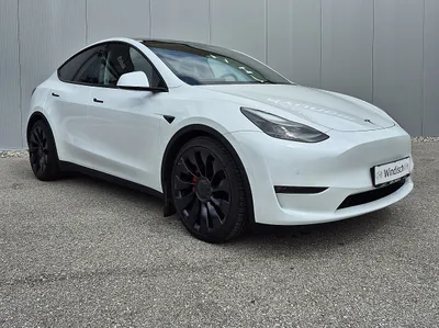 Tesla Model Y Performance AWD