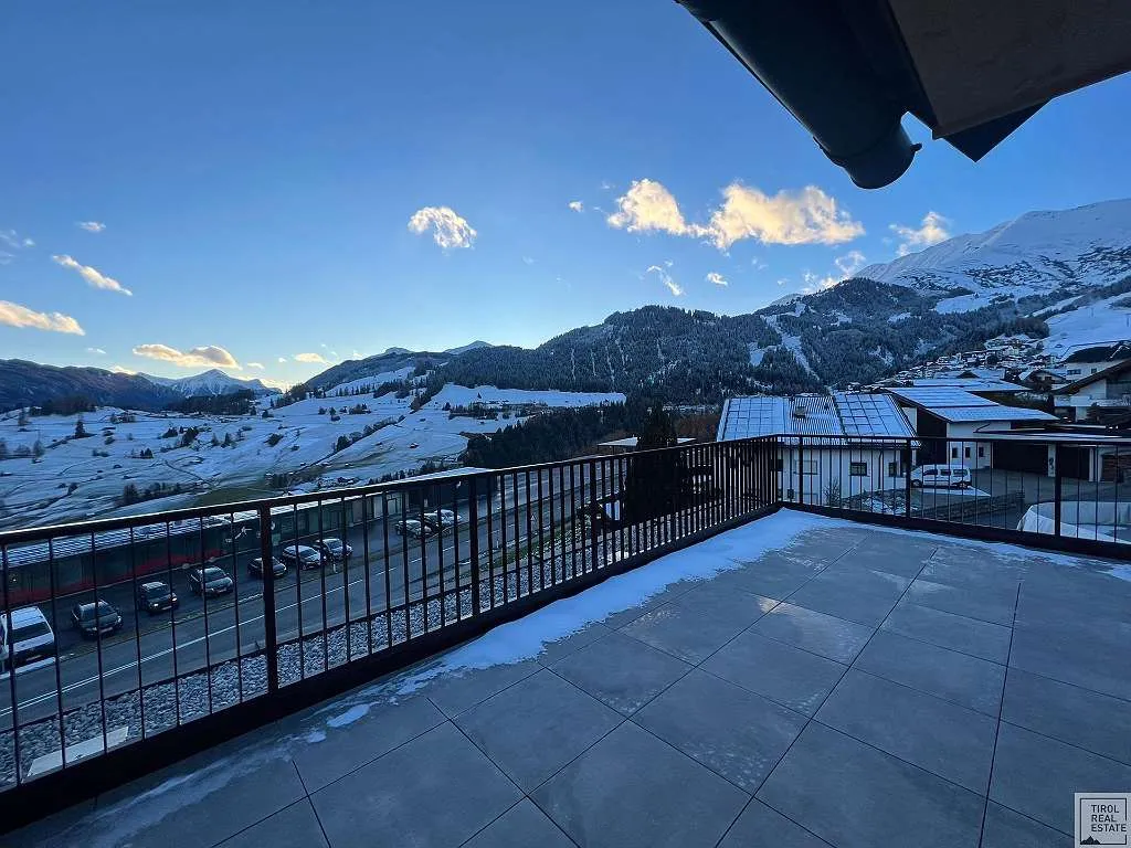 Luxuriöses Apartment in den Alpen - Ihre perfekte Investition in Serfaus-Fiss-Ladis Exklusives Wohnen inmitten der Alpenwelt - Ansicht 3