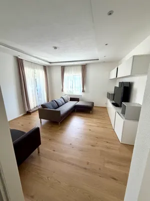 4-Zimmer-Wohnung mieten in Schwaz – 97 m², € 2.000