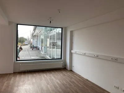 Gewerbeimmobilie mieten in Vöcklabruck – 40 m², € 384