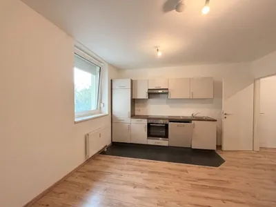 Schöne und praktische 2-Zimmer-Wohnung mit Abstellraum mit perfekter Anbindung in Hetzendorf! – Bild 3