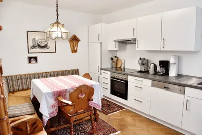 Gewerbeimmobilie kaufen in Gmunden – 585 m², € 699.000 – Bild 3 von 17