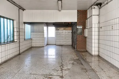 Gewerbeimmobilie kaufen in Gmunden – 585 m², € 699.000 – Bild 9 von 17