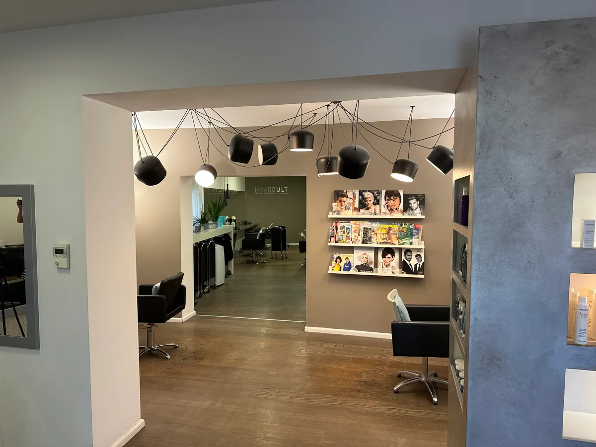 Einmalige Gelegenheit! Voll eingerichteter Friseursaloon sucht Nachfolger ABLÖSEFREI - Ansicht 2