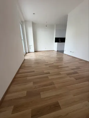 2-Zimmer-Wohnung mieten in Baden – 43 m², € 849 – Bild 3 von 8