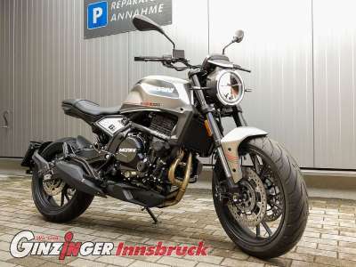 Moto Morini 6 1/2 Seiemmezzo STR AKTION