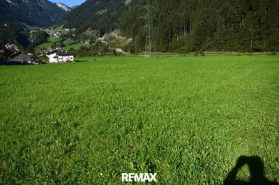 Grundstück mieten in Schwaz – 4 684 m²