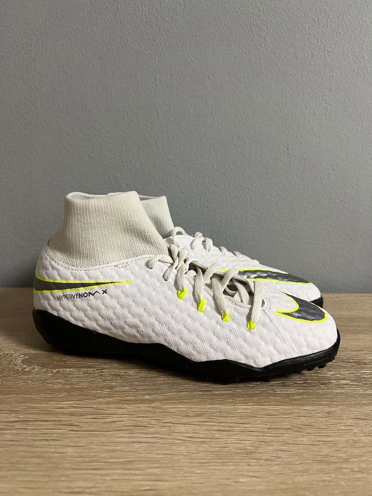 Nike hypervenom kunstrasen online