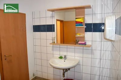 4-Zimmer-Gewerbeimmobilie mieten in Eisenstadt - Umgebung – 120 m², € 499 – Bild 9 von 14