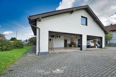 Haus kaufen in Vöcklabruck – 352 m², € 989.000 – Bild 6 von 37