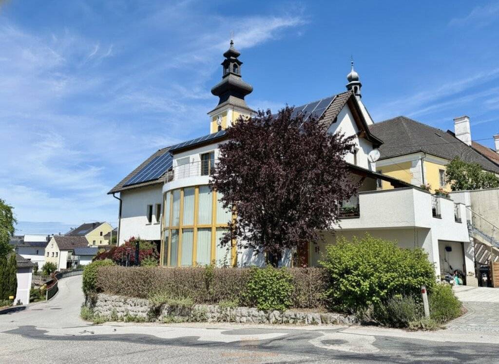 Großzügiges Familienhaus | 256 m² auf 3 Ebenen | Galerie mit 6 m Deckenhöhe | Doppelgarage | Whirlpool & Sauna | Münzbach, OÖ - Ansicht 2