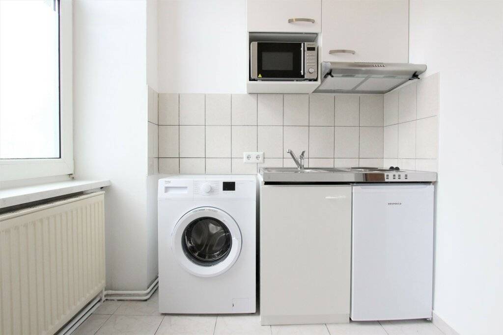 Kurzzeitvermietung! Möblierte, sonnige Wohnung mit TOP öffentlicher Anbindung! - Ansicht 2