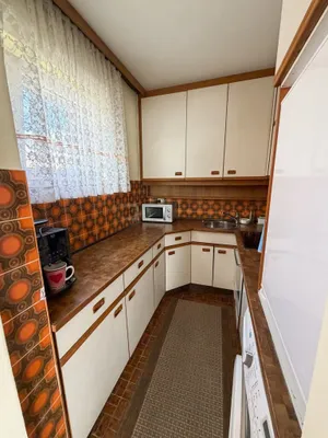 11-Zimmer-Gewerbeimmobilie kaufen in Linz Land – 244,62 m², € 499.000 – Bild 5 von 16