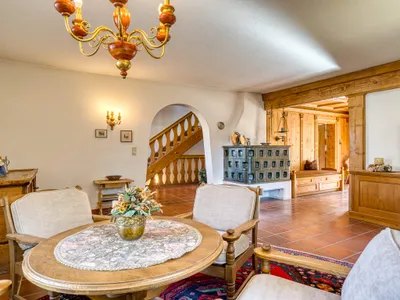 6-Zimmer-Haus kaufen in Innsbruck-Land – 245 m², € 1.250.000 – Bild 5 von 7