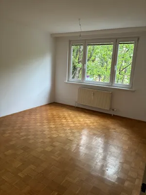 3 WG-Zimmer; grün/ ruhig und trotzdem in 25 Minuten im Zentrum – Bild 2
