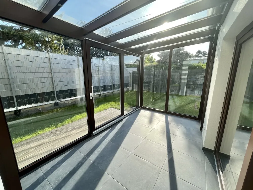 Traumhaftes Einfamilienhaus in Wien mit Garten, Terrassen und Stellplatz - Widok 3