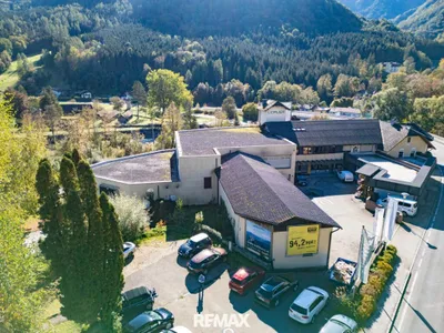 Immobilie kaufen in Gmunden – 2 220 m², € 2.200.000 – Bild 2 von 33