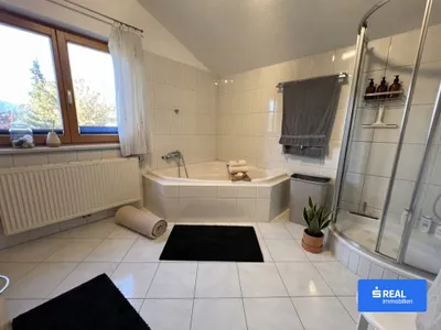 5-Zimmer-Haus kaufen in Feldkirchen – 144 m², € 640.000 – Bild 10 von 15