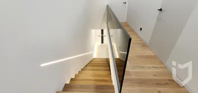 Haus kaufen in Vöcklabruck – 125 m², € 409.000 – Bild 5 von 9