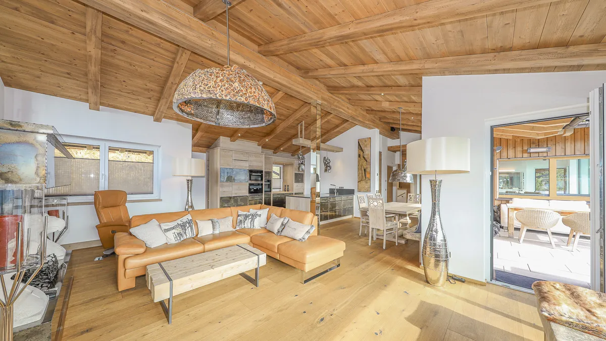 Luxus-Penthouse mit Freizeitwohnsitz und unverbaubarem Panoramablick - Ansicht 2