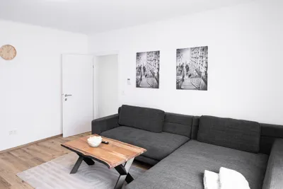 2-Zimmer-Gewerbeimmobilie mieten in Linz – 60 m², € 1.290