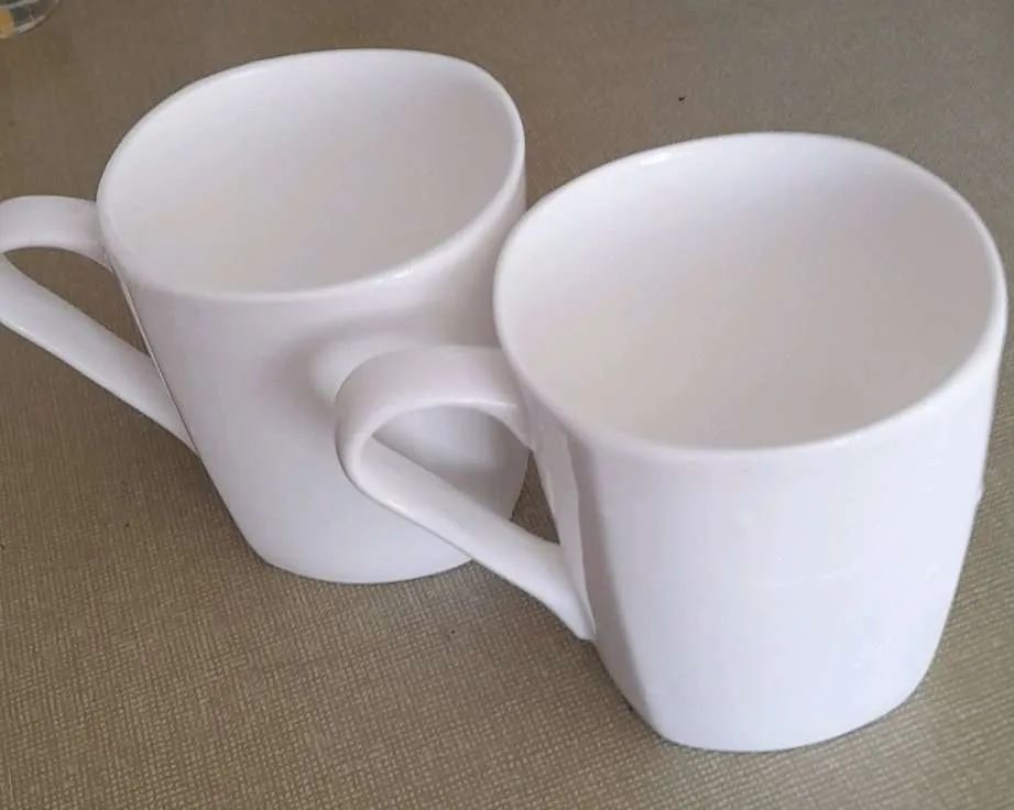 NOVEL Tassen - Kaffeetassen - weiß, € 5,- (8054 Graz)